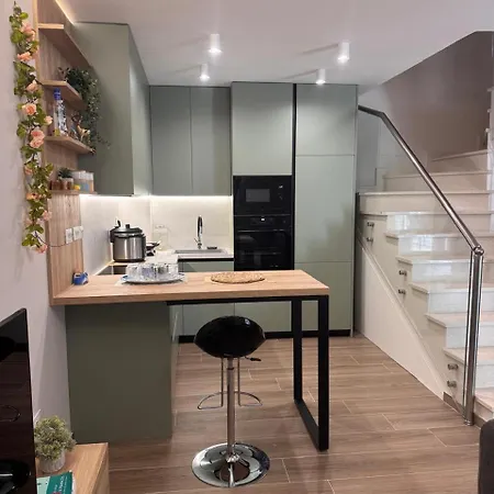 Seaside Garden Duplex Apartment Golem (Tirana)