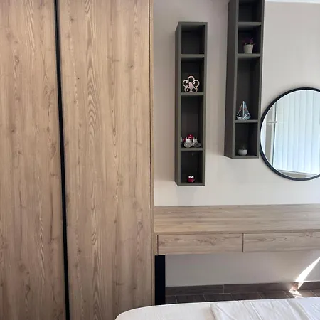 Apartment Seaside Garden Duplex Golem (Tirana)